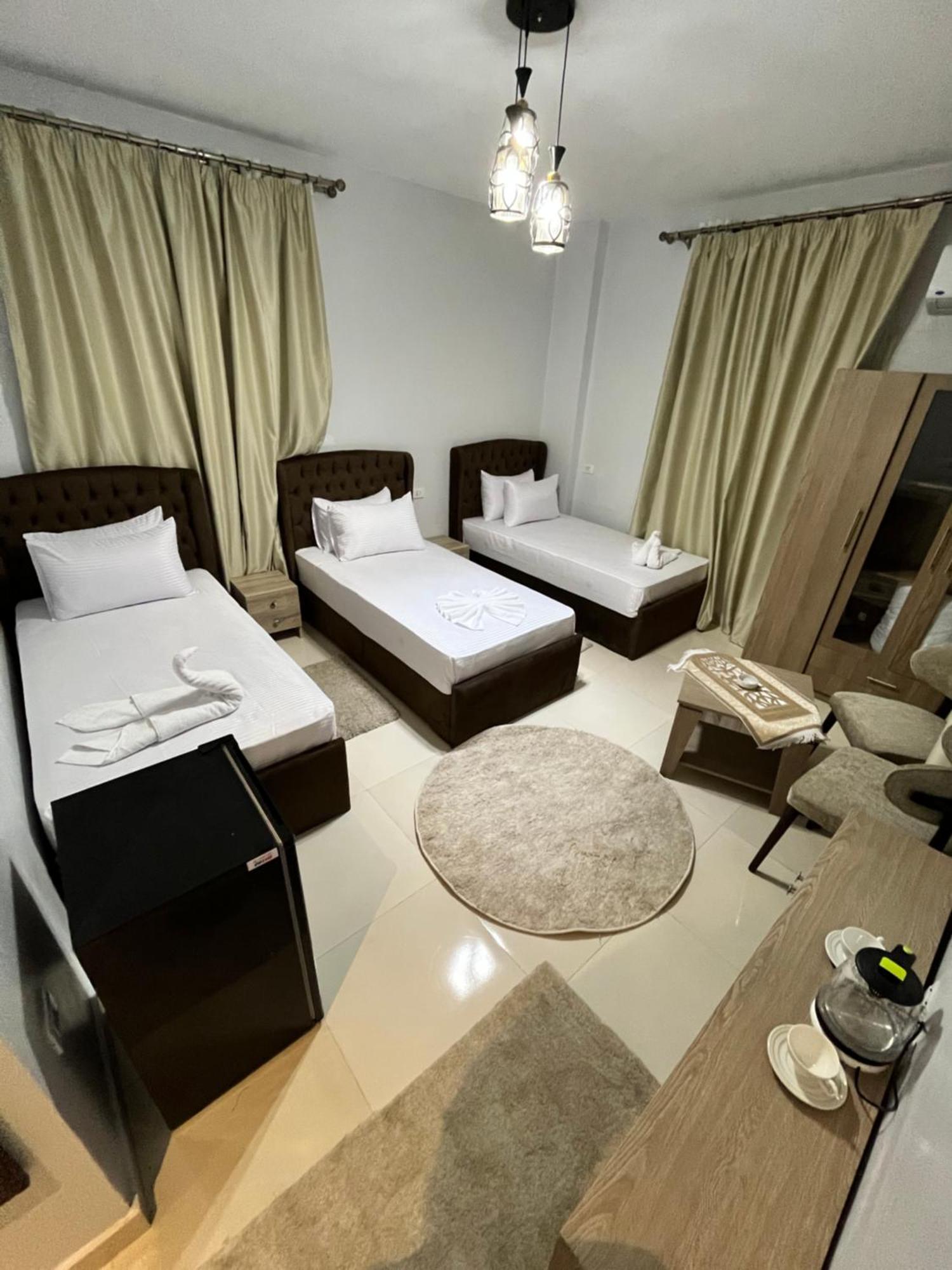 Triple Garden View Hotel 开罗 外观 照片